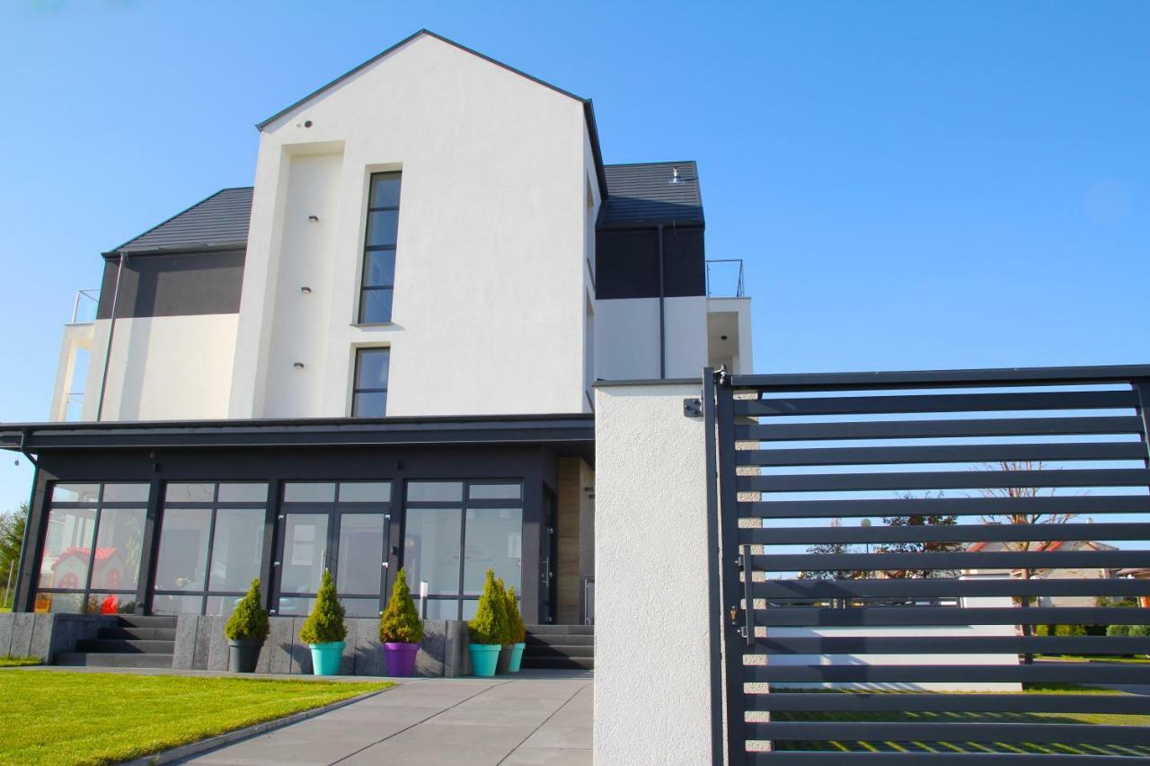 Apartamenty Rodzinne Plater74 Дарлово Екстериор снимка